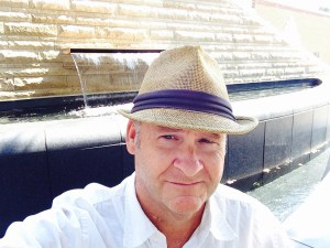 SELFIE AT MEADOWS MUSEUM FOUNTAIN FOUR