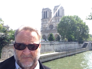 NOTRE DAME SELFIE