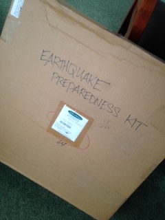 EARTHQUAKE PREPAREDNESS KIT 0LD BOX